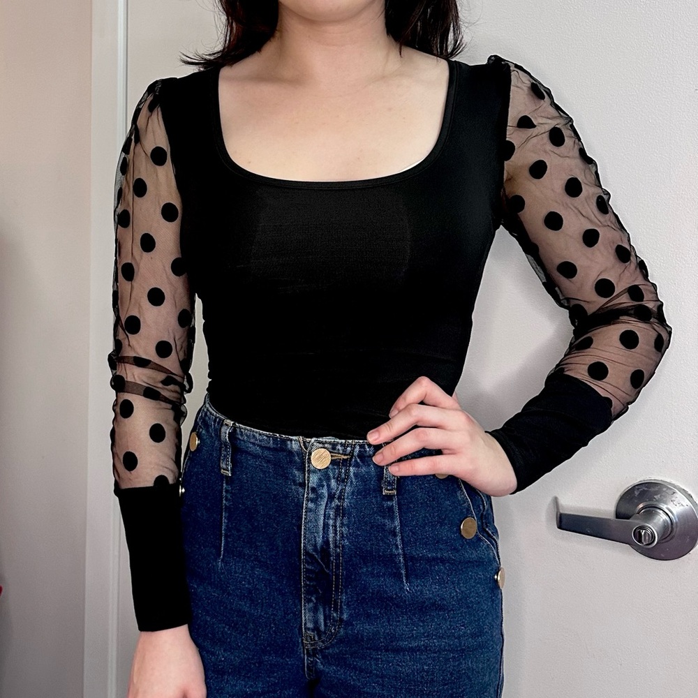 Black polka dot puff sleeve mesh sleeve Top